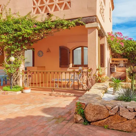 Casa Turisarda * Baja Sardinia