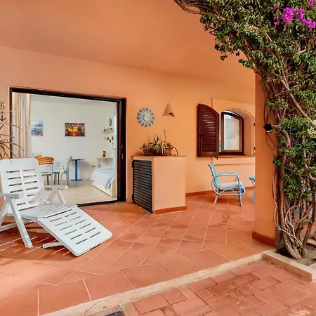 Casa Turisarda * Baja Sardinia